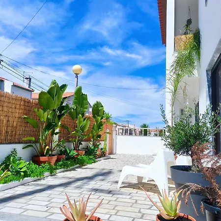Supertubos House Peniche Nocleg ze śniadaniem