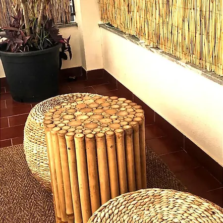 Supertubos House Peniche 4*